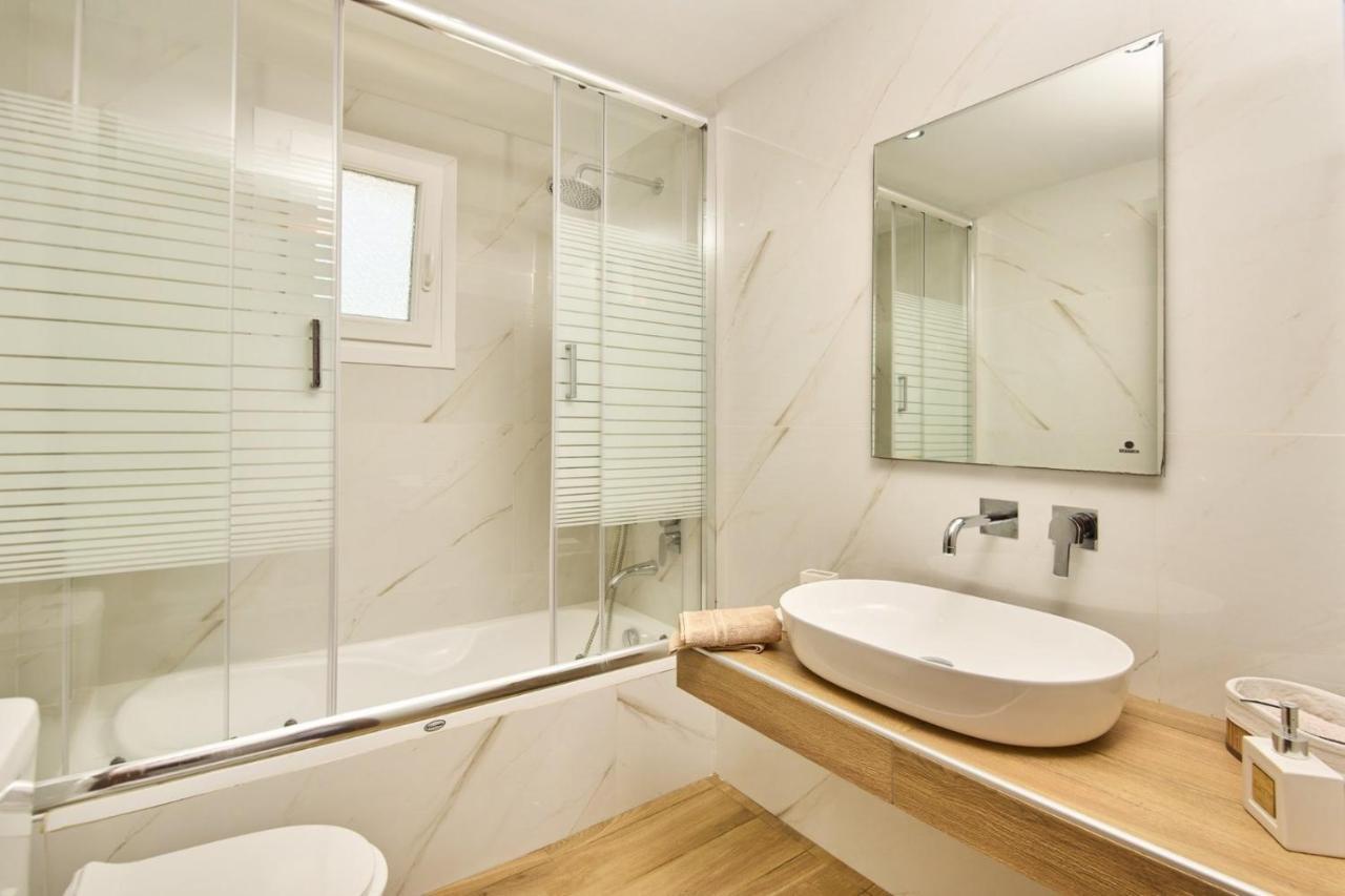 Ostria Apartments กาลามากี ภายนอก รูปภาพ