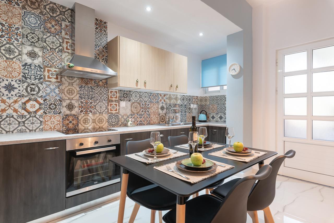 Ostria Apartments กาลามากี ภายนอก รูปภาพ
